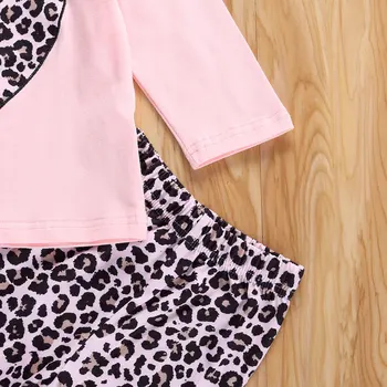 2020 m. Rudenį Mažai Mergina ilgomis rankovėmis Kelnės Kostiumas Vaikams Saldus Širdies Modelis T-shirt ir Asmenybės Leopard Ilgas Kelnes