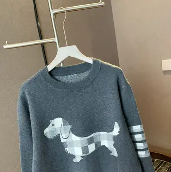 2020 M. Rudenį New Age Stiliaus Nukentėjo Spalvos Šuniukas Modelis Dryžuotas Megztinis Megztinis Atsitiktinis Viršų