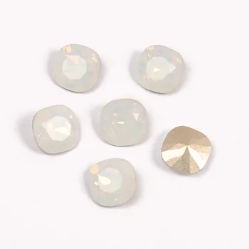 Aukščiausios Kokybės Akmenys White Opal Spalvos Pagalvėlių Iškirpti Formą Kalnų Krištolas Populiarus Stiklo Masės Nagų Dailės Papuošalai