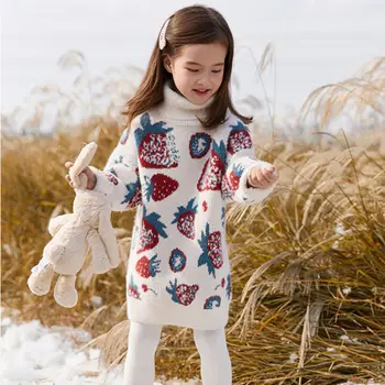 INS KARŠTO Kūdikių mergaičių megztinis 3-11 metų rudens ir žiemos internete celebrity animacinių filmų Braškių mergina drabužius Megztus dugno