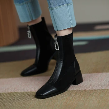 Korėjiečių moterų mid-high batai mados aikštė kojų vidurio kulno plius aksomo šilti moteriški batai nude 2020 m. žiemos tendencijos