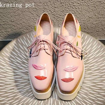 Krazing Puodą Rudenį, prekės ženklo batai karvės odos vintage siuvinėjimo lūpų modelius nėrinių pleištai plius dydžio platformos moterų siurbliai L52