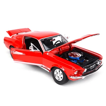 Maisto 1:18 1967 Ford Mustang GTA Fastback Automobilių Sporto Statiškas Modeliavimas lydinio Transporto priemonių Kolekcines Modelio Automobilių Žaislai