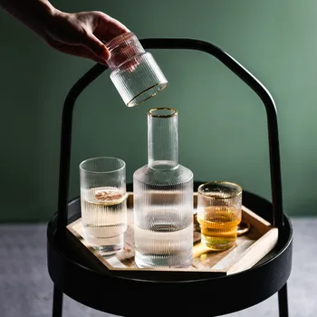 Nordic Vandens Butelio Stiklo Puodeliai Aukso Vertikali Juostelė Stiklo Kūrybos Vaisių Sulčių Geriamojo Vandens Puodelį Nustatyti Pieno Butelis Nemokamas Pristatymas