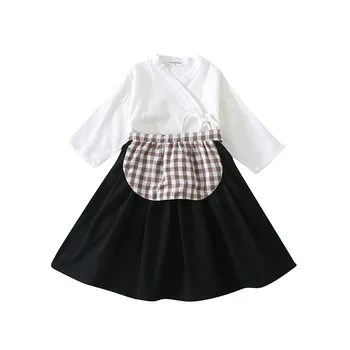 Pavasarį Naują Atvykimo korėjos stiliaus drabužių rinkiniai trijų dalių klasikinis paltas su pledas sijonas ir prijuostė mados mielas kūdikis mergaitės