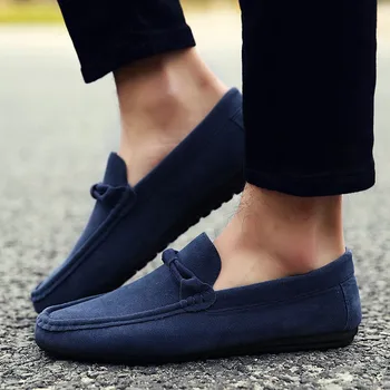 Vyrai laisvalaikio bateliai 2020 mados žirniai vairavimo vyrų batai sportbačiai tingus tingus batų žmonių vaikščiojimo batai juoda