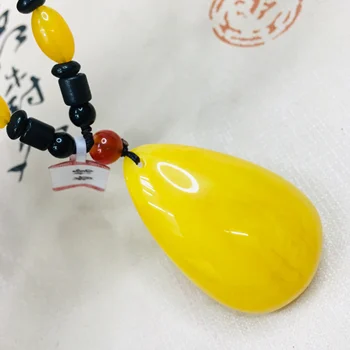 Zheru natūralus bičių vaškas šviesiai geltonos vandens lašas pakabukas su dviejų spalvų rutuliukų karoliai bauda vyrų ir moterų megztinis grandinės