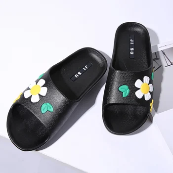 Šlepetės moterims mados Slydimo batų moterų patogus Prabangos skaidrės dizainas Vasaros batų kvėpuojantis Ponios skaidres elegantiškas